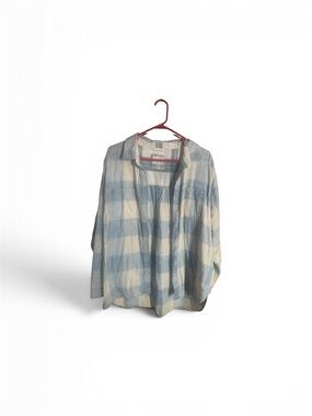 American Eagle Outfitters Blue and Cream Plaid Button-Down Shirt